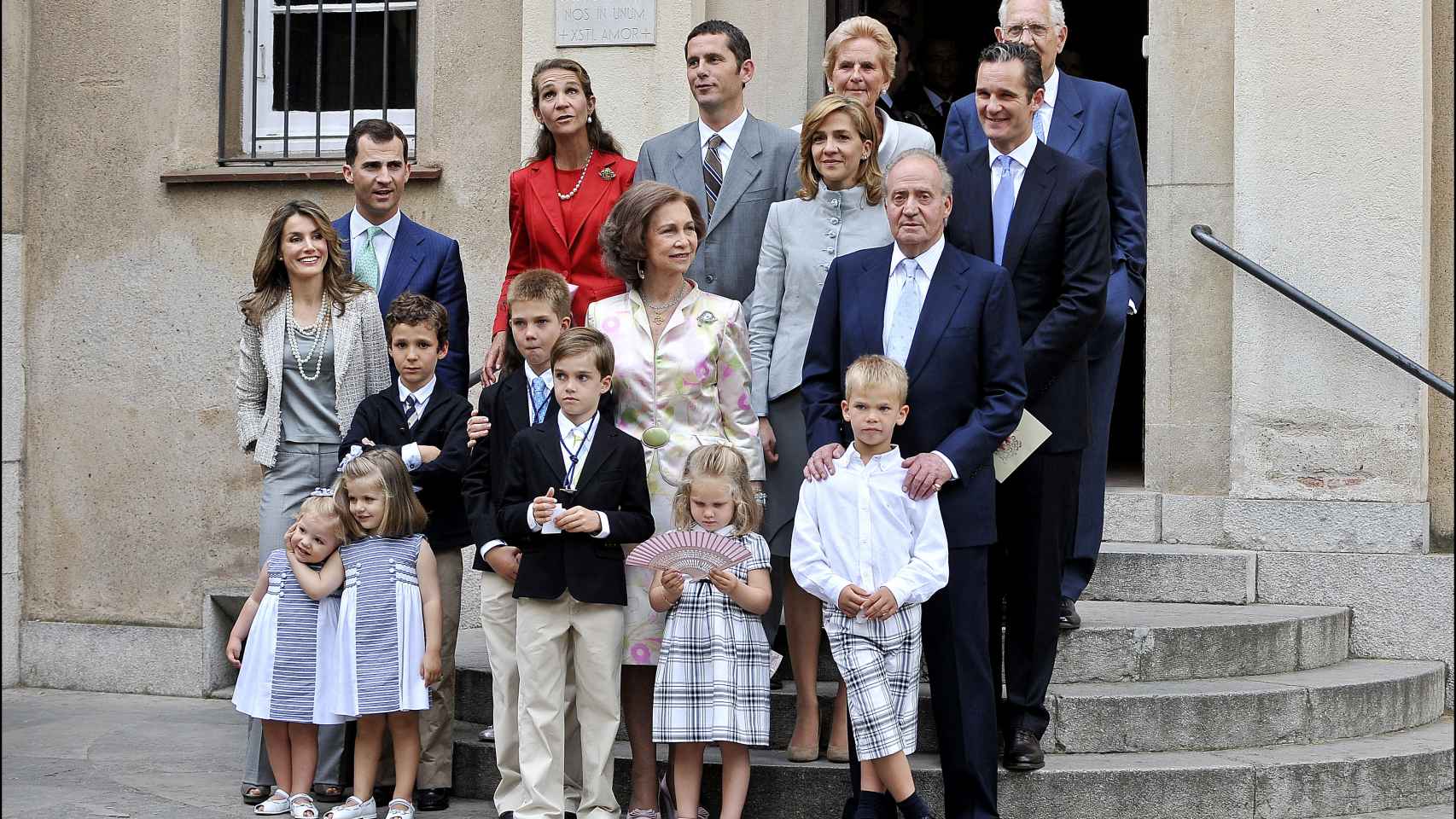 Los reyes y su familia en una imagen de 2009.
