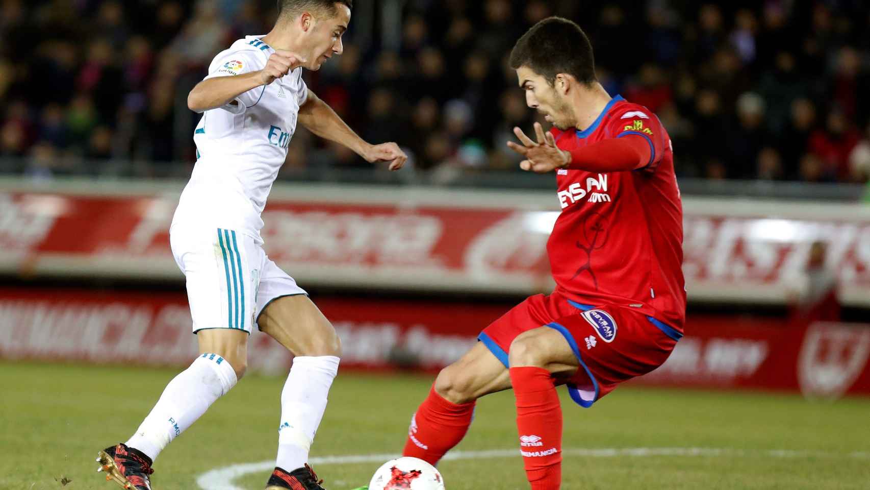 Lucas Vázquez provocó los dos penaltis a favor del Real Madrid en Soria.