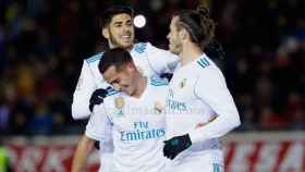 Asensio y Lucas felicitan a Bale por su gol al Numancia