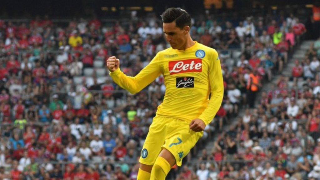 Callejón en la pretemporada del Nápoles Foto: Twitter (@en_sscnapoli)