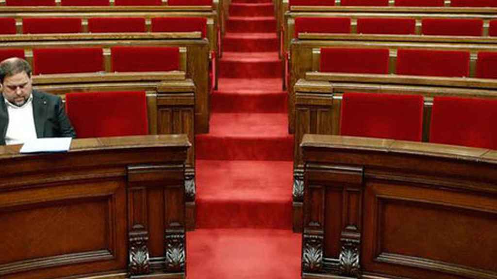 Junqueras, antes de un pleno del Parlament de la legislatura pasada.