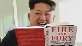 Uno de los memes creados tras la polémica, King Jong Un con el libro de Trump.