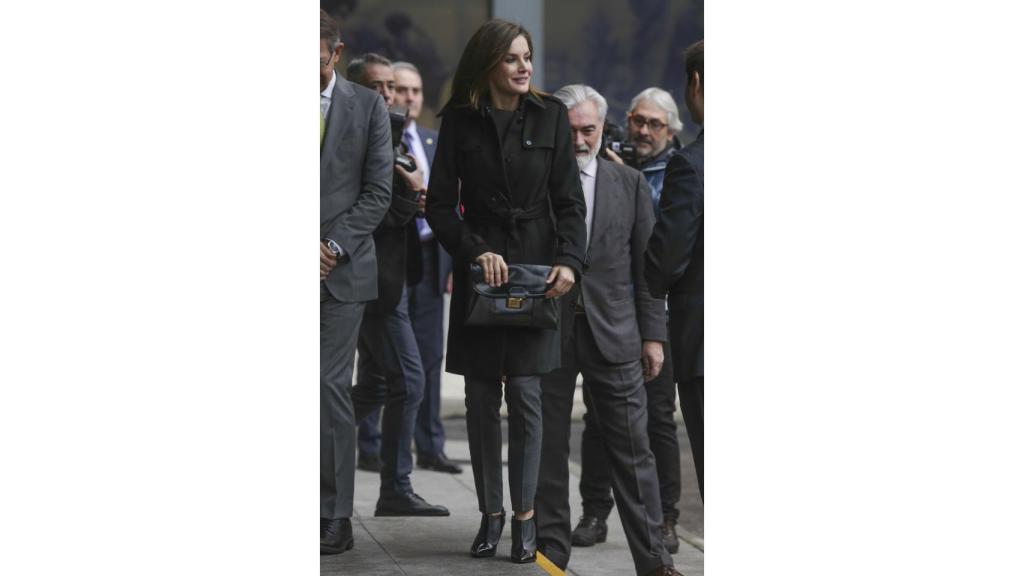La reina Letizia en su último acto oficial visitando Fundeu