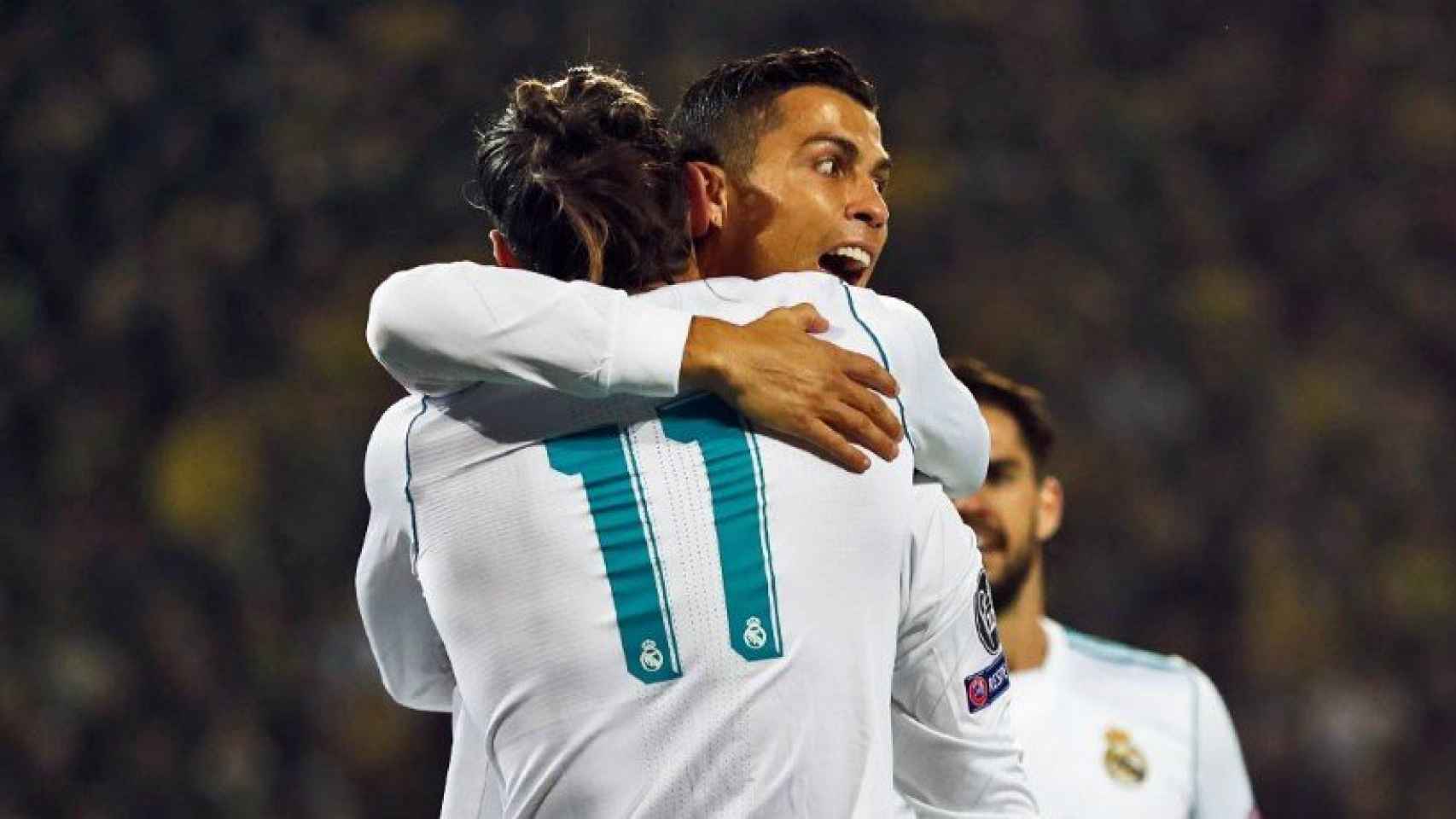 Cristiano celebra su segundo gol ante el Dortmund con Bale