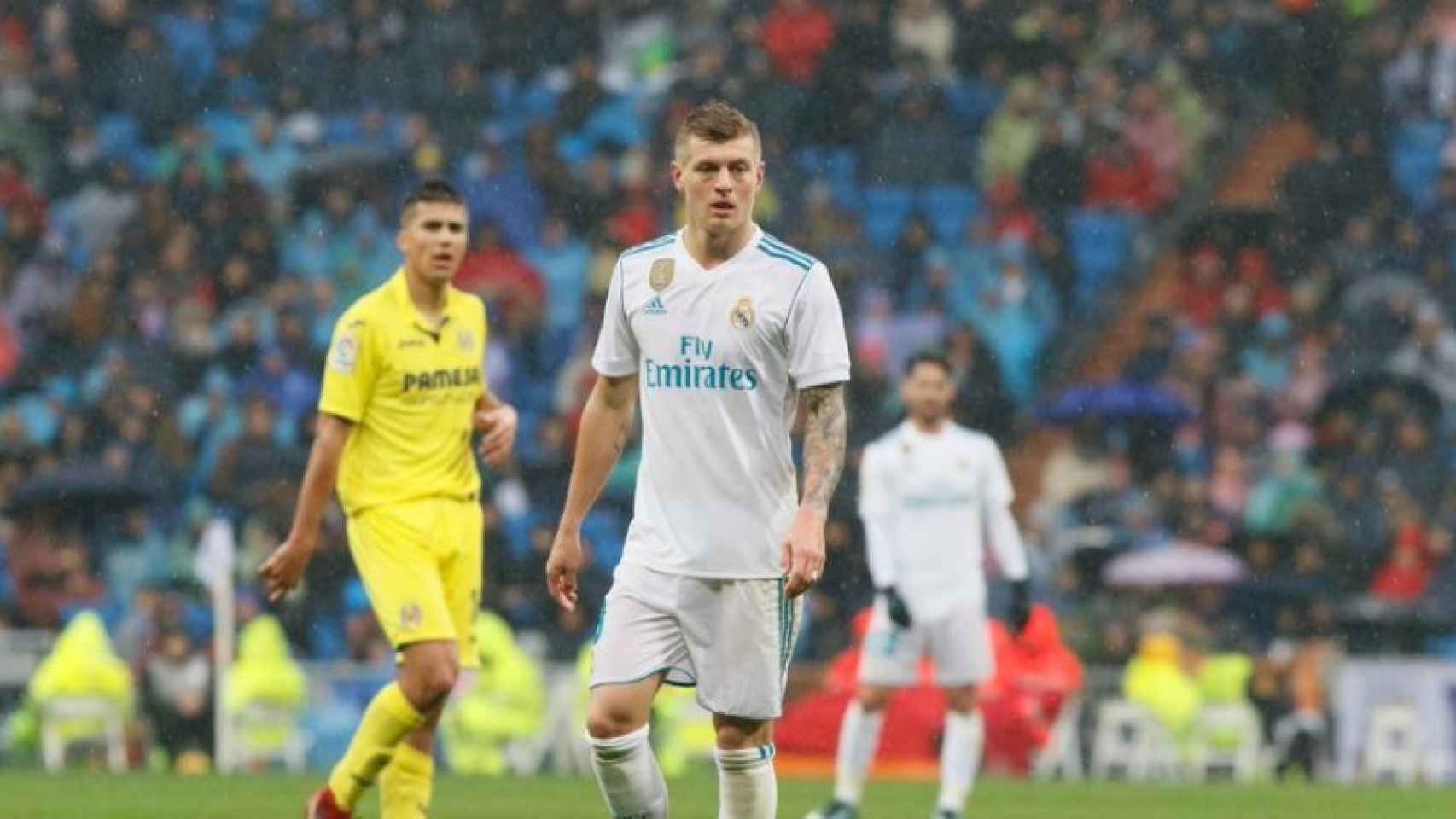 Kroos, en el Real Madrid-Villarreal. Foto: Manu Laya / El Bernabéu