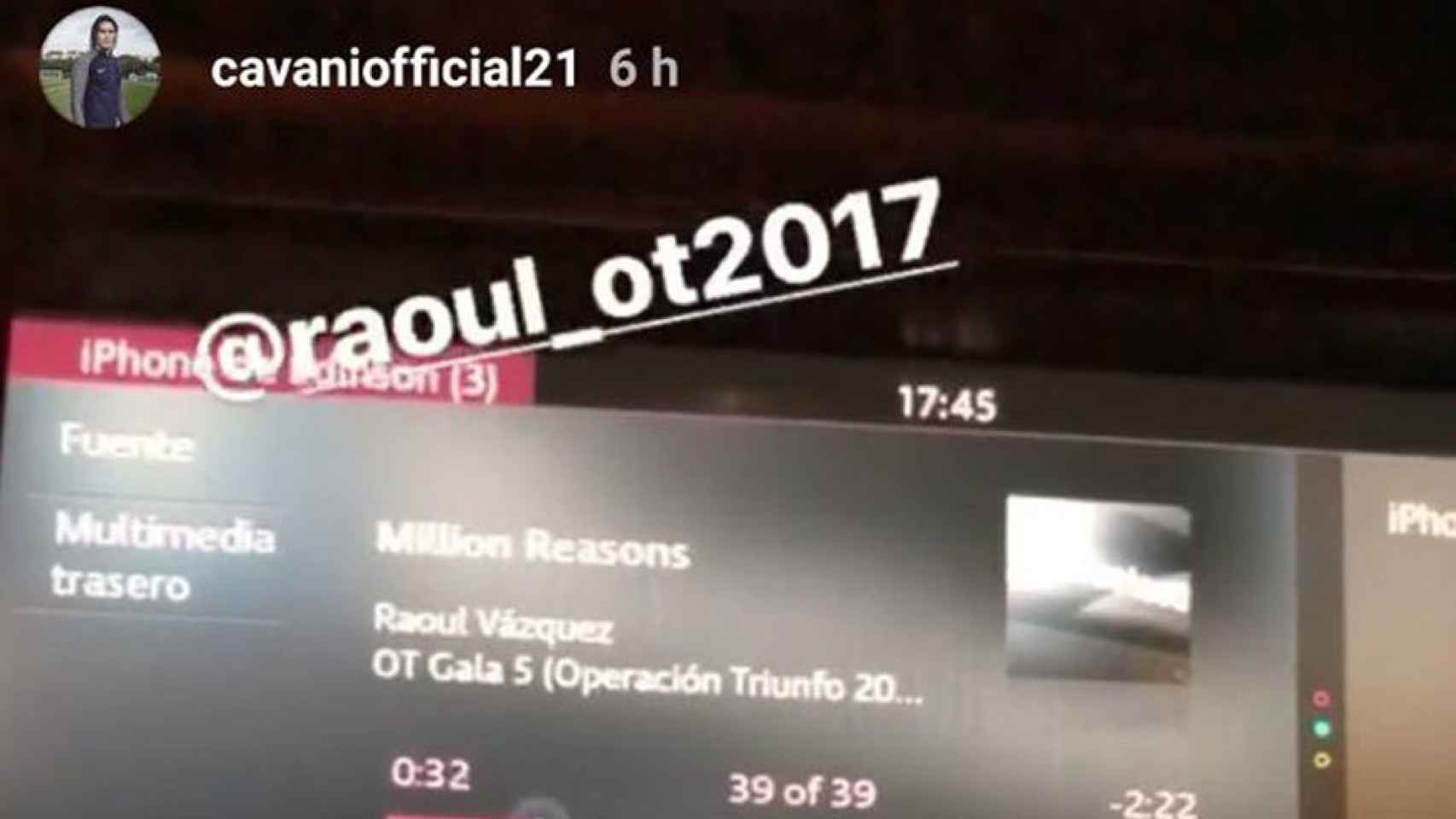 Imagen puesta por Cavani en su Instagram, escuchando una canción de Raoul.