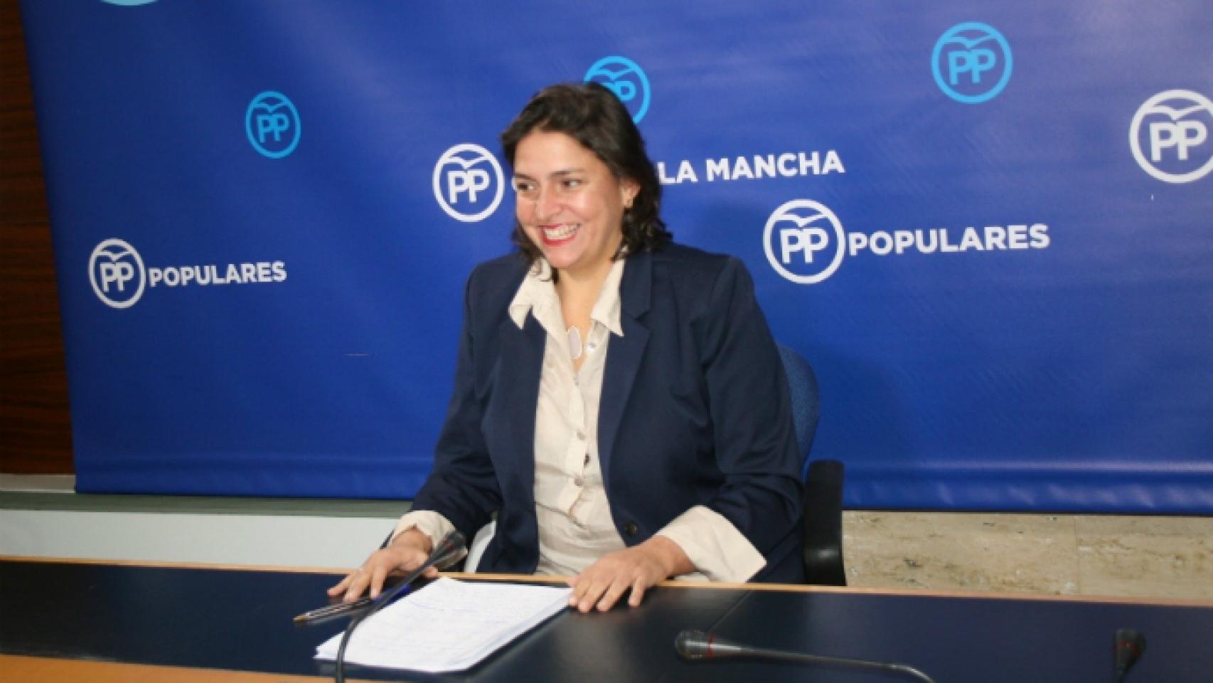 Cesárea Arnedo, diputada regional del PP