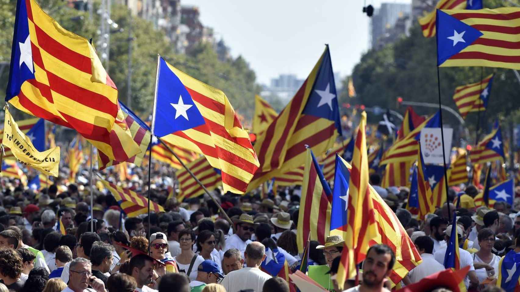Manifestación en Barcelona a favor del referéndum del 1-O.