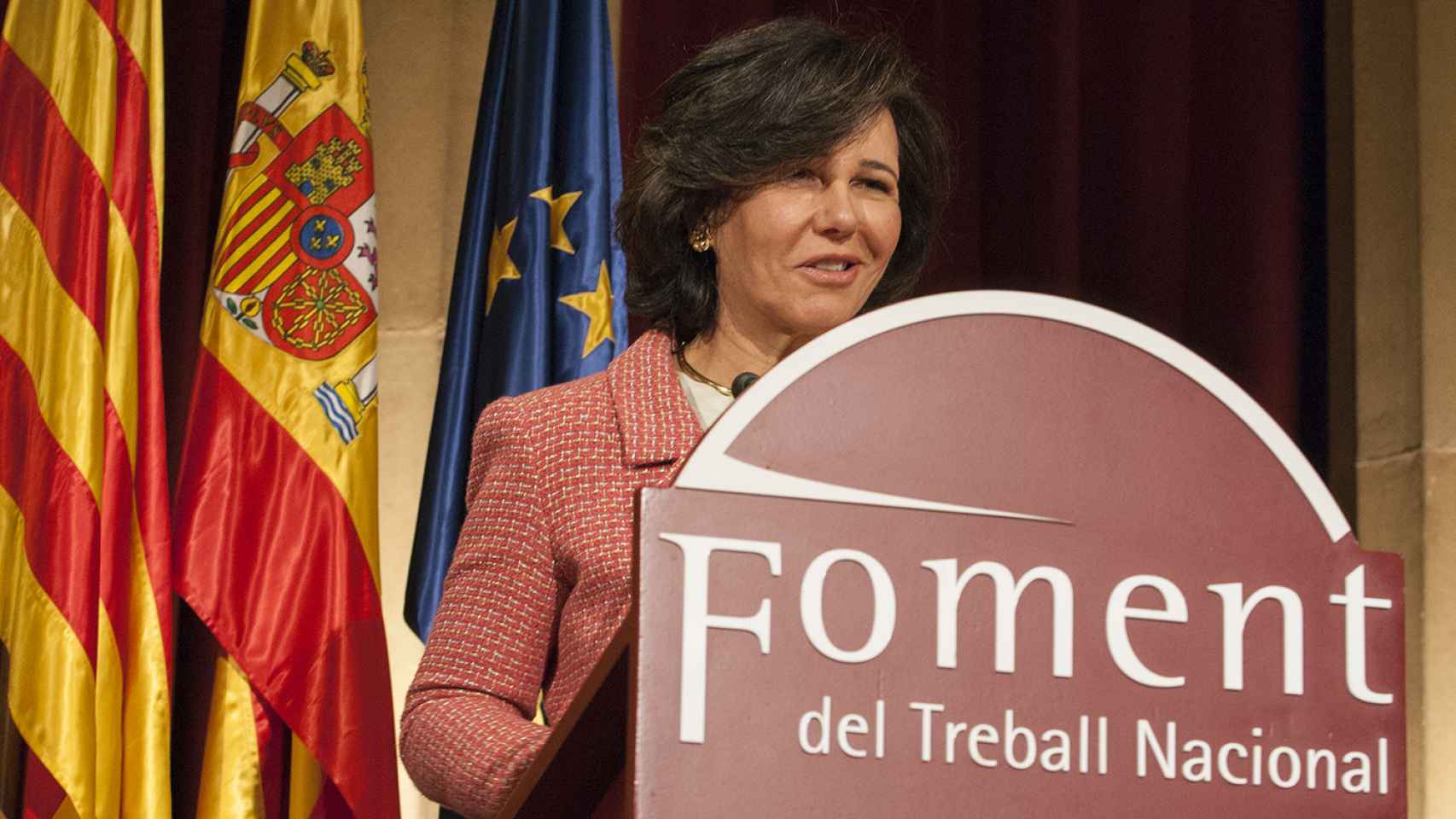 La presidenta del Santander, Ana Botín, durante el discurso ante los miembros de Foment del Treball Nacional.