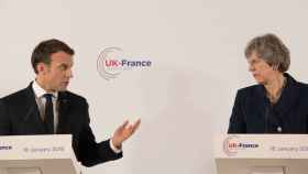 Macron y May durante la conferencia de prensa.