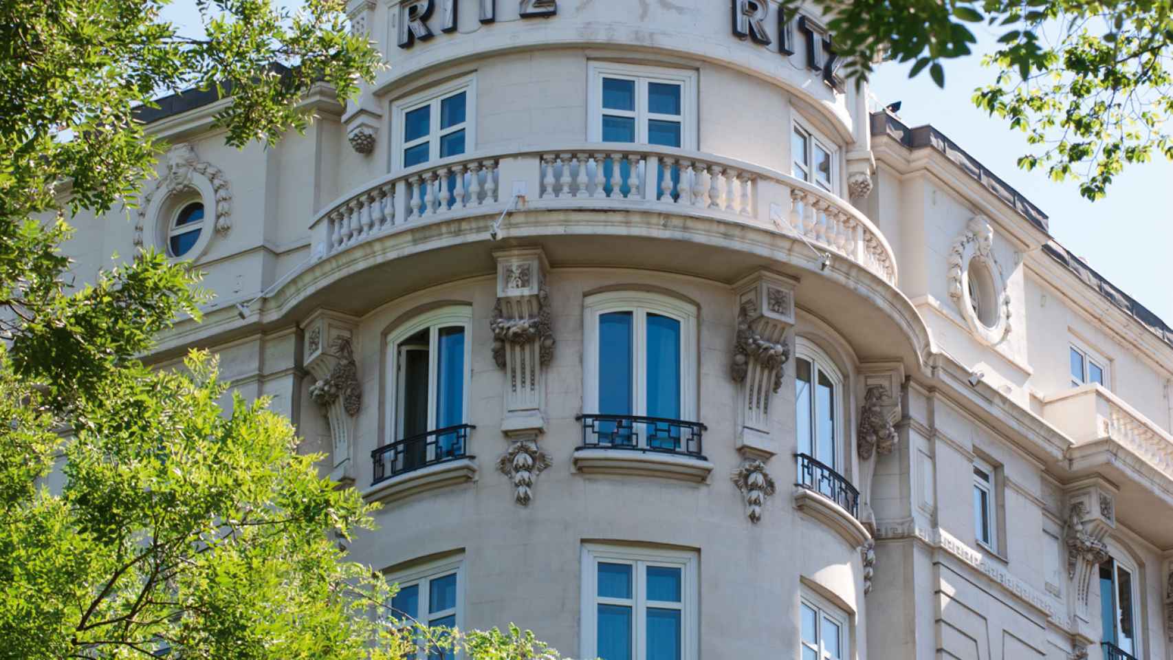 Fachada del hotel Ritz en Madrid.