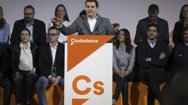 El presidente de Cs, Albert Rivera, con su Ejecutiva, en una imagen de archivo.