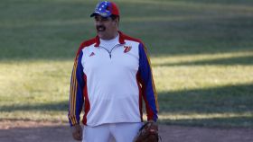Maduro, durante un partido de softball en Caracas.
