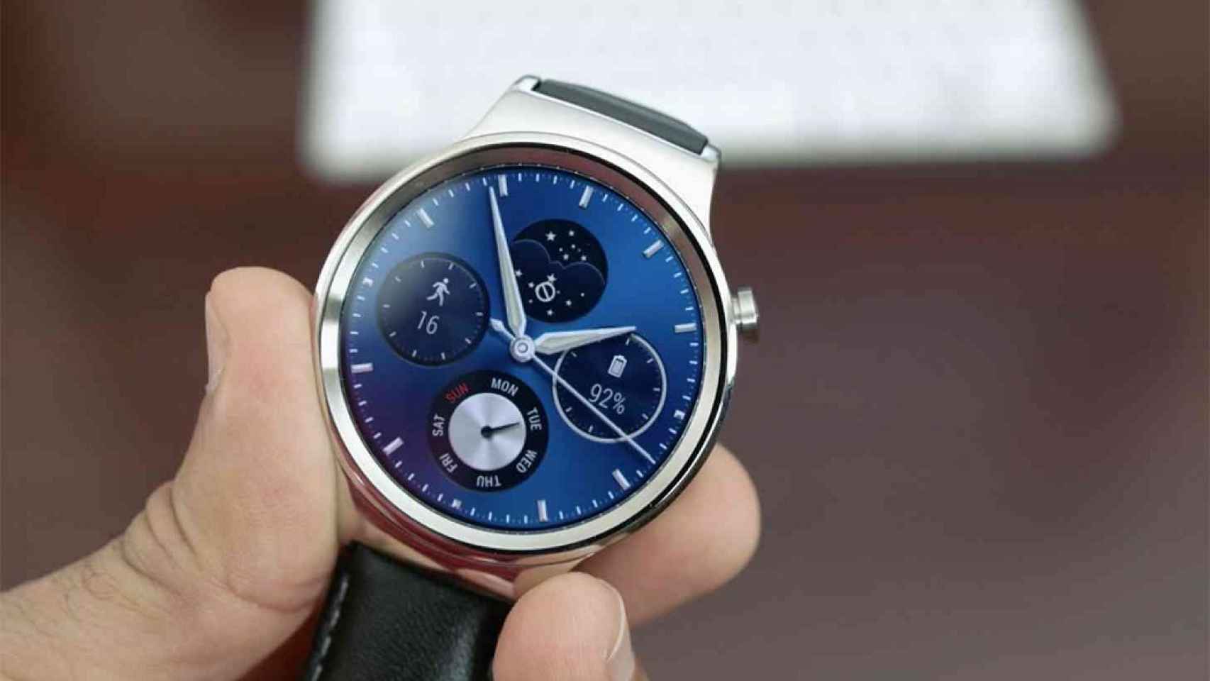 Controla el reloj dibujando en la mano, el Huawei Watch 3 lo hará posible