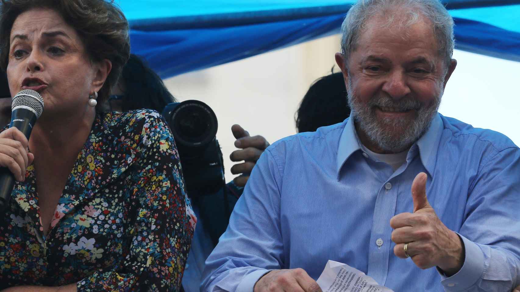 Lula Da Silva junto a Dilma Rousseff en Porto Alegre.