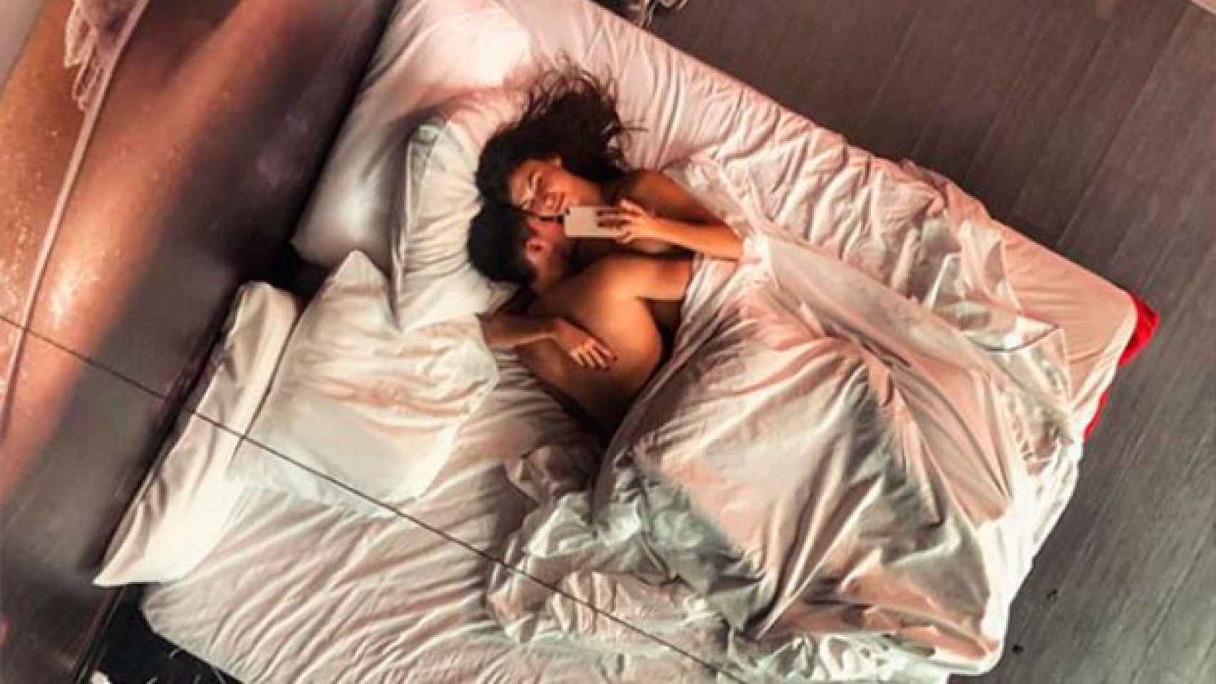 Sofía Suescun (‘GH16’) calienta Instagram con un desnudo junto a Alejandro Albalá