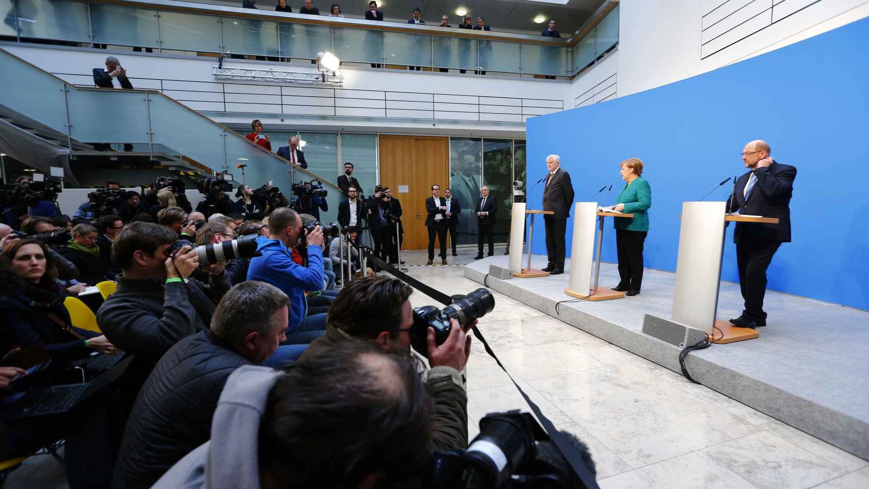 CDU, CSU y SPD explican el acuerdo alcanzado.