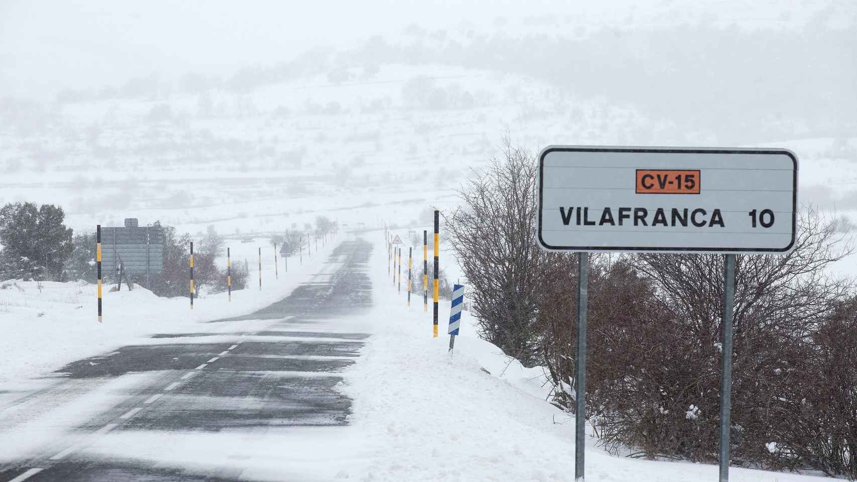 Paisaje nevado en la localidad de Vilafranca, Castellón, afectada por el temporal.