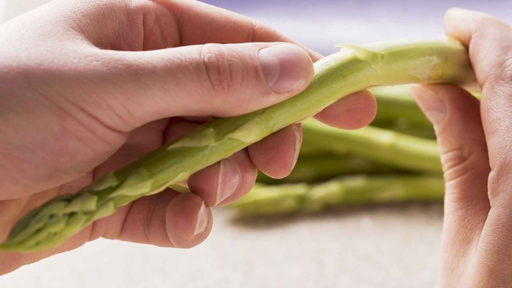 Los espárragos son ricos en asparagina