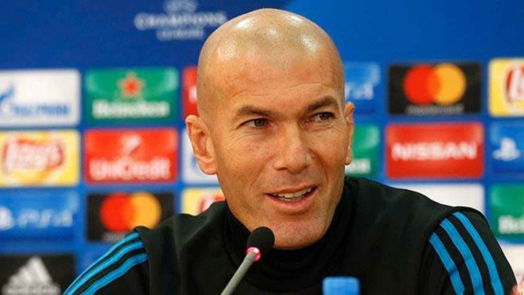 Zidane comparece en la rueda de prensa previa al duelo contra el APOEL
