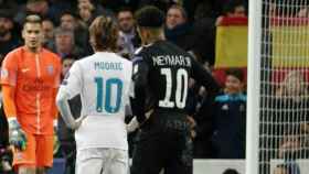 Neymar y Modric, los '10'. Foto psg.fr
