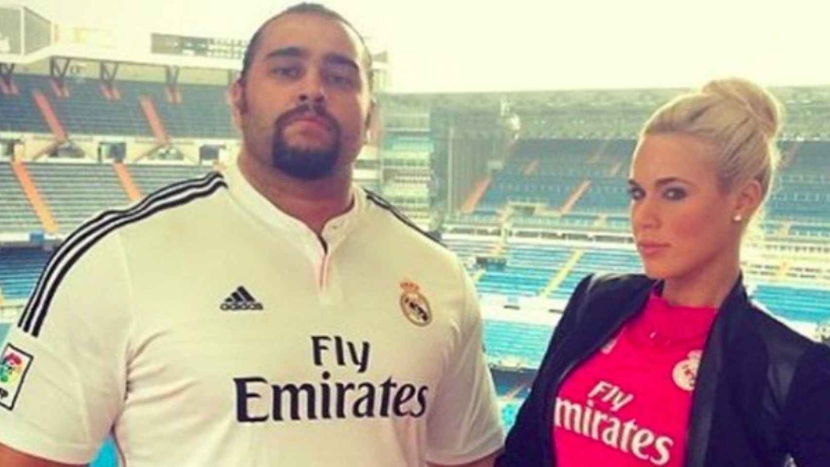 Rusev, luchador de la WWE, en el Santiago Bernabéu con su esposa Lana. Foto Instagram (@rusevig)