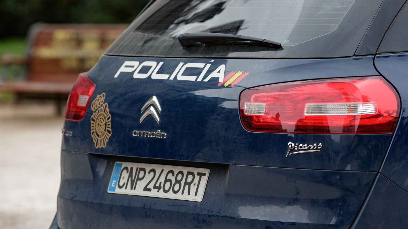 Agentes de la Policía Nacional han detenido en Málaga a un hombre por distribuir pornografía infantil.