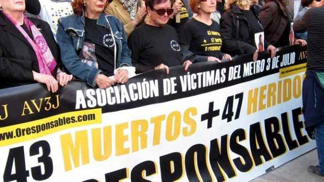Concentración de víctimas del accidente de Metro de Valencia.