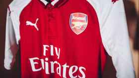 Camiseta Arsenal. Foto arsenal.com