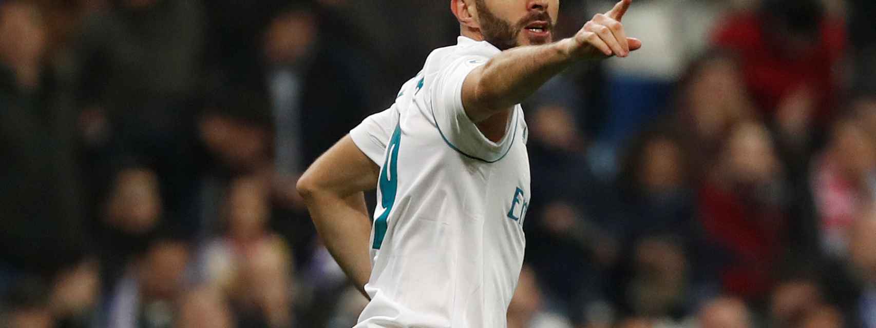 Benzema celebra un gol con el Real Madrid.