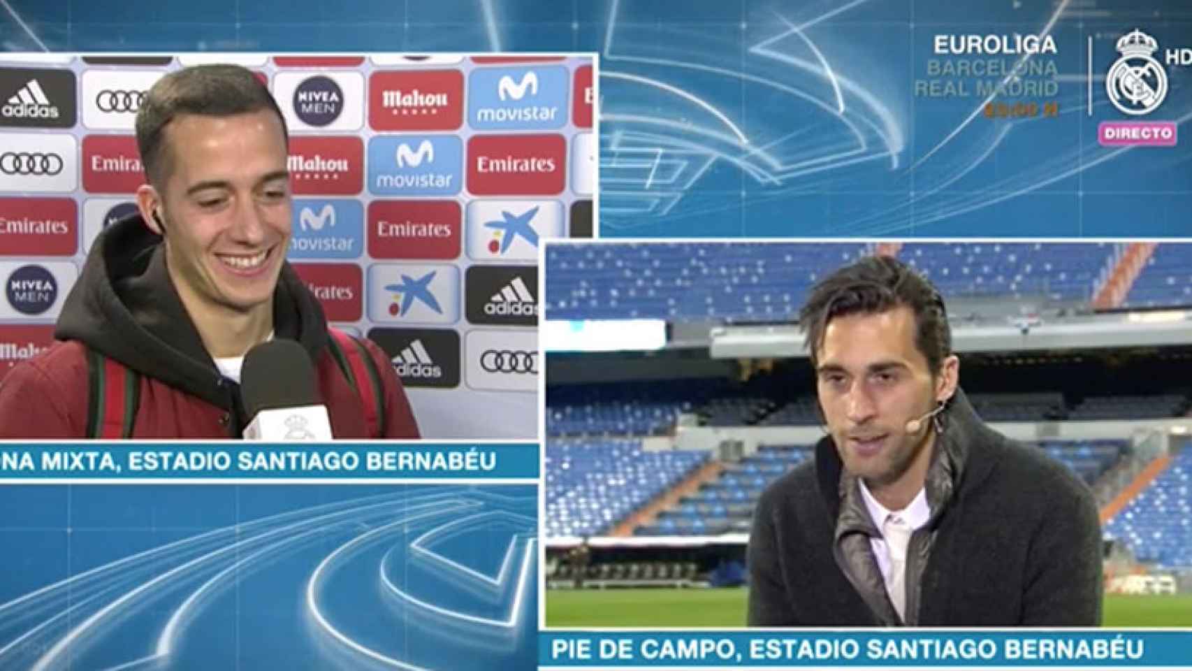 Álvaro Arbeloa y Lucas Vázquez, bromeando durante una conexión en Real Madrid TV