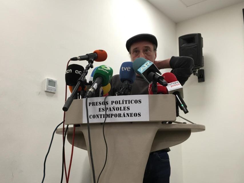 Sierra presenta sus presos políticos españoles contemporáneos.