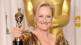 Meryl Streep con el Óscar obtenido en 2012 por 'La dama de hierro'