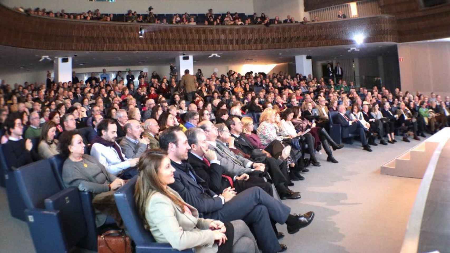 Jose Ramón Bauzá (segundo de la fila) y el resto de asistentes a la charla celebrada en Madrid.