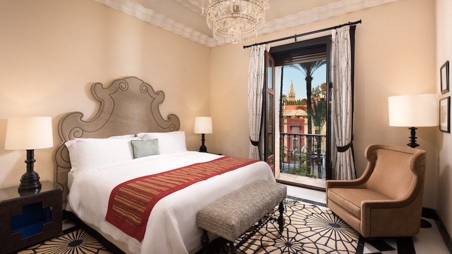 Hotel_Alfonso_XIII_Deluxe_Suite_King_Bedroom