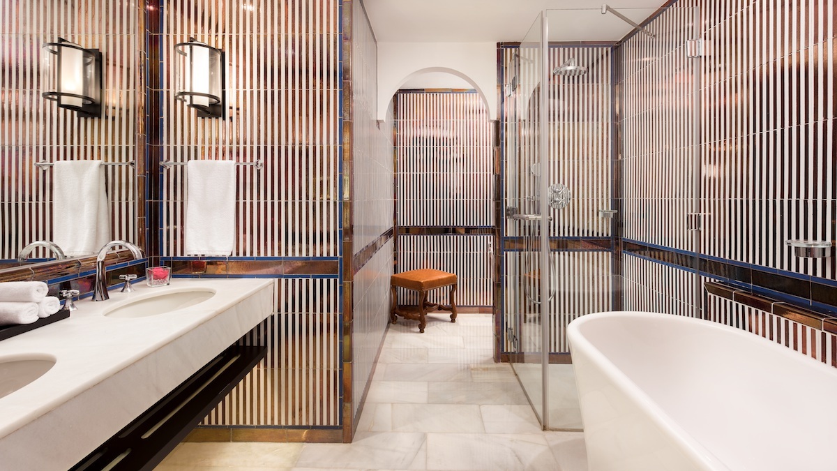 Hotel_Alfonso_XIII_Victoria_Eugenia_Bathroom