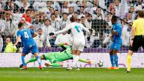 Gareth Bale marcando el primer gol al Getafe