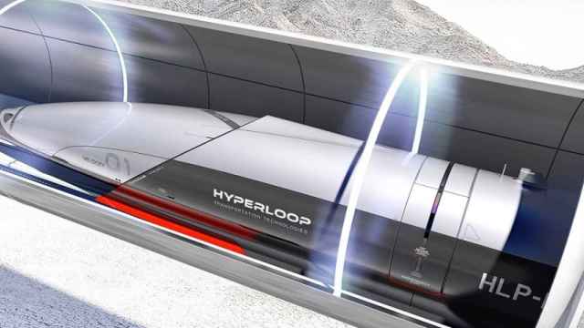 Prototipo de tren diseñado por Hyperloop