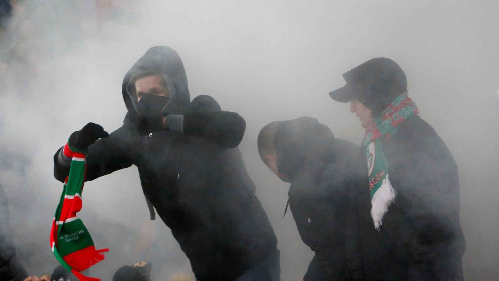 Aficionados del Lokomotiv en un partido.