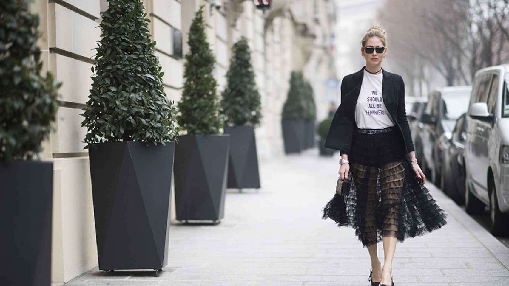 La 'influencer' Chiara Ferragni con una de las camisetas de Dior.
