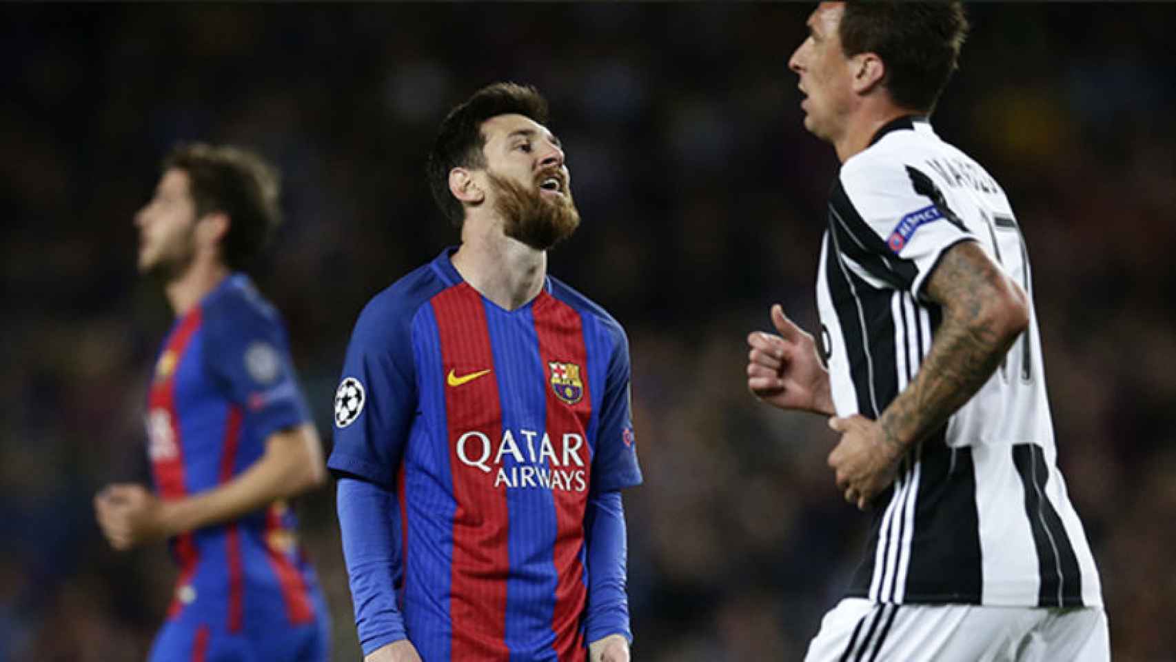 Messi se lamenta en el partido ante la Juventus de cuartos de la última Champions.