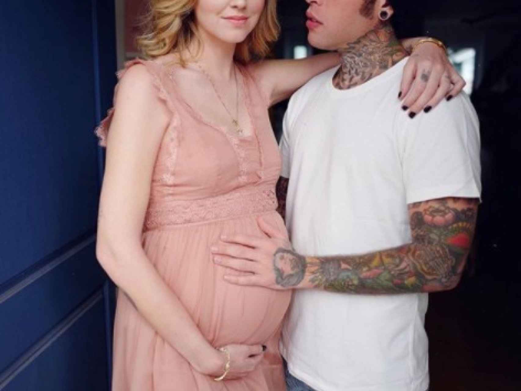 La pareja meses antes del nacimiento de su hijo.