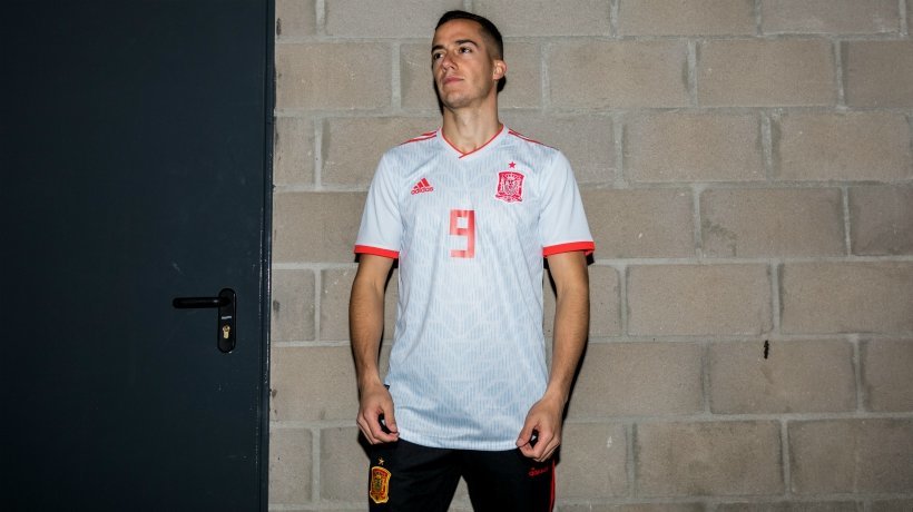 Oficial: Así es la segunda equipación de la Selección para el Mundial de Rusia