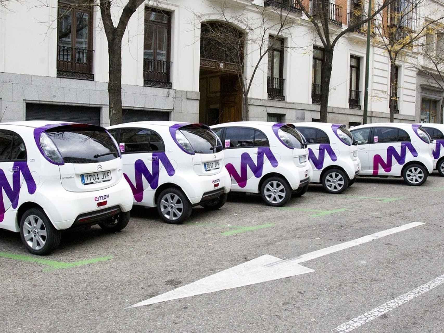 Vehículos de Emov en las calles de Madrid.
