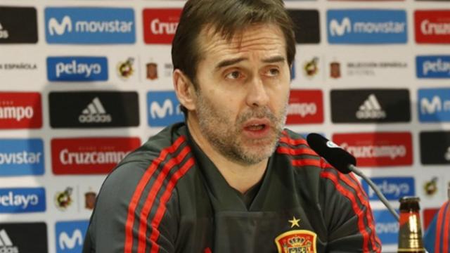 Lopetegui, en rueda de prensa. Foto: sefutbol.com