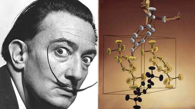 Salvador Dalí representó en algunos de sus cuadros la estructura del ADN.