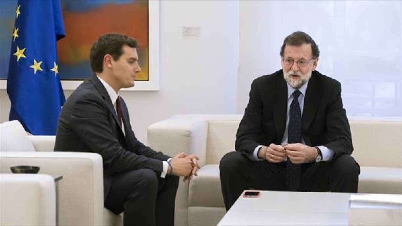 El presidente del Gobierno, Mariano Rajoy, con Albert Rivera, en una imagen de archivo.