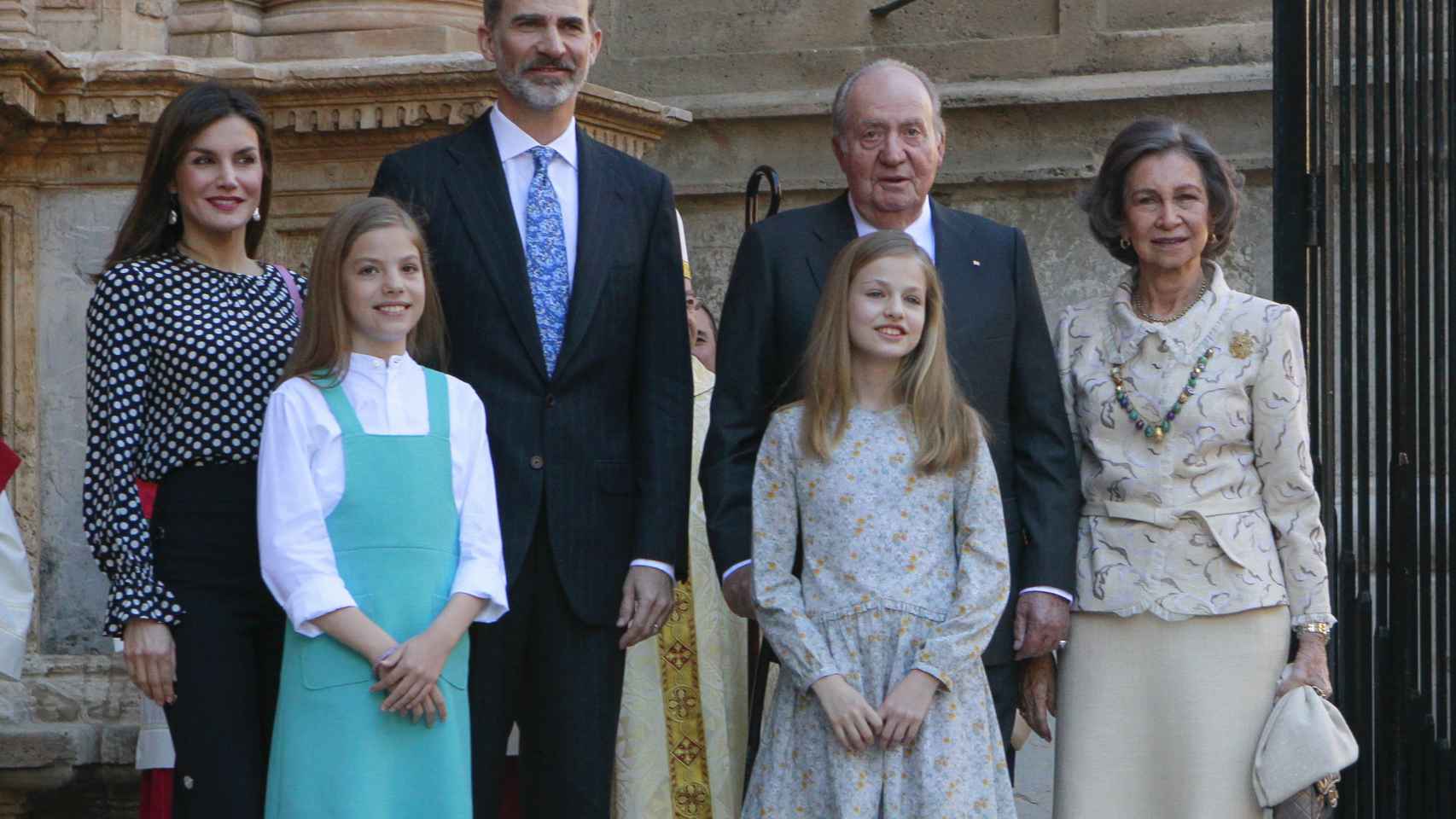 La Familia Real en la catedral de Palma de Mallorca durante el año pasado. Gtres.