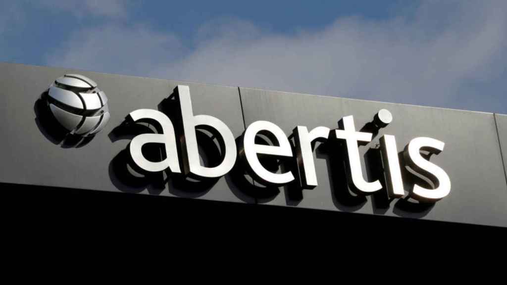 Bruselas no ve problemas de competencia en la compra de Abertis