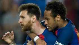 Messi y Neymar celebran el gol de penalti   Foto: fcbarcelona.es